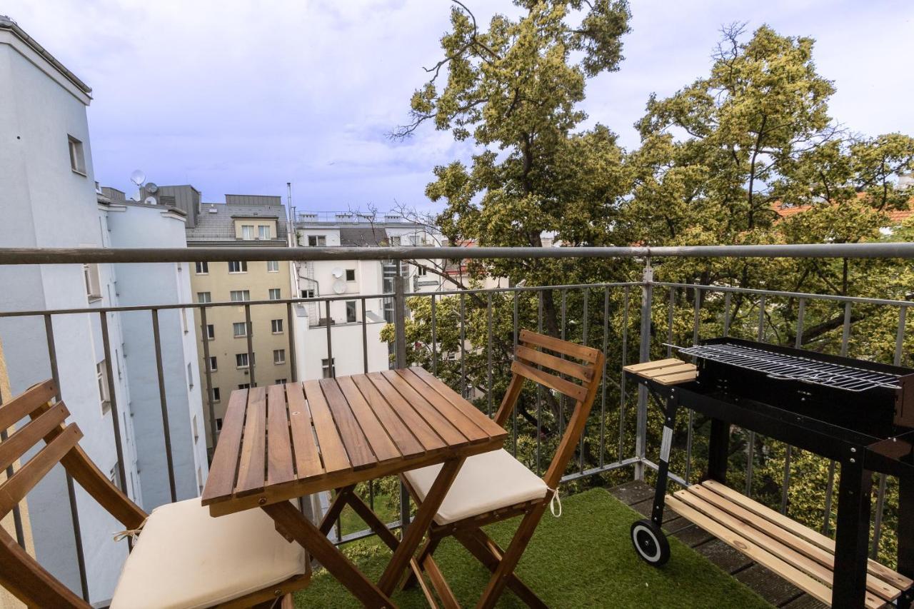 Sunshine Deluxe With Porch Near Schönbrunn Palace&westbahnhof * Wien